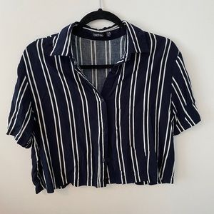 Boohoo cropped button up top